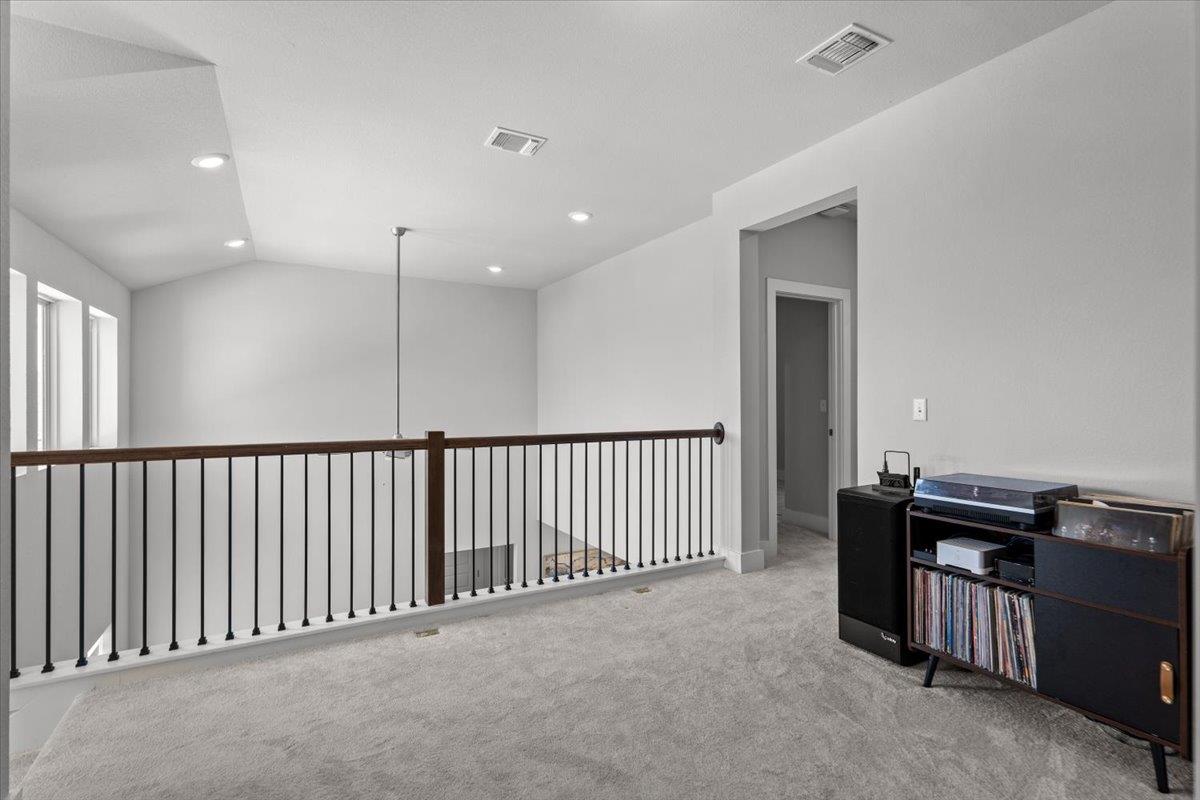 9511 Hamadryas Dr Property Photo 15