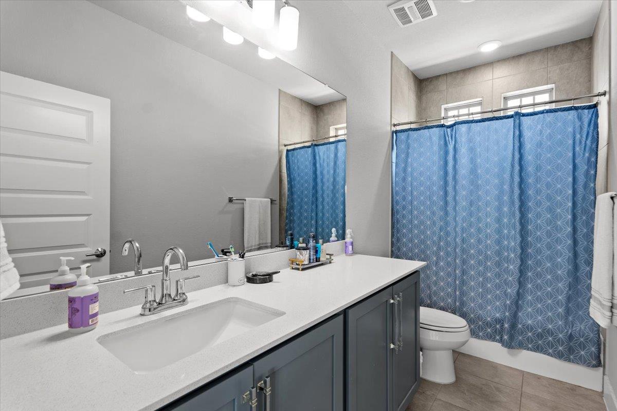 9511 Hamadryas Dr Property Photo 17