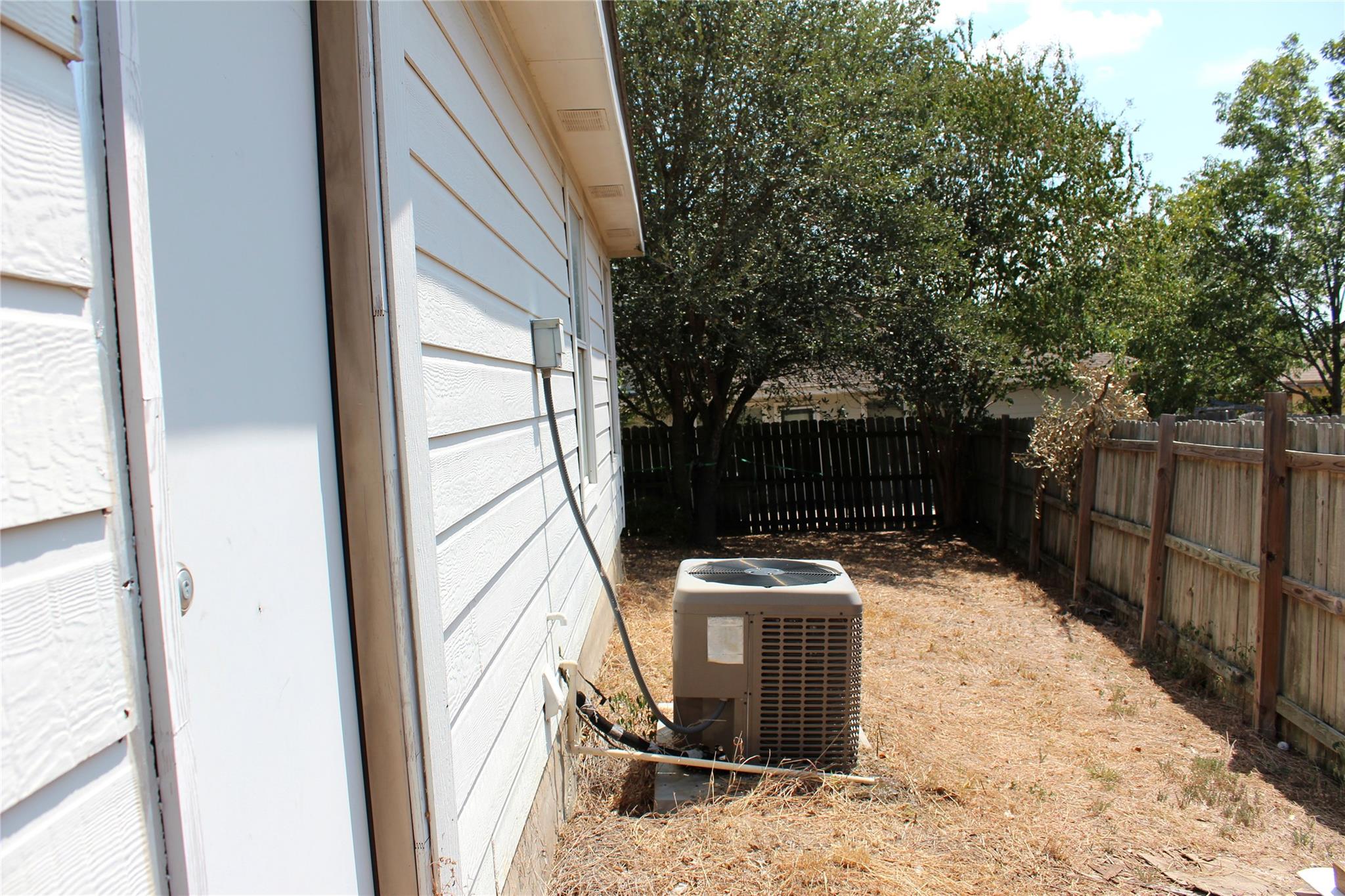 1153 Overlook Way Property Photo 19