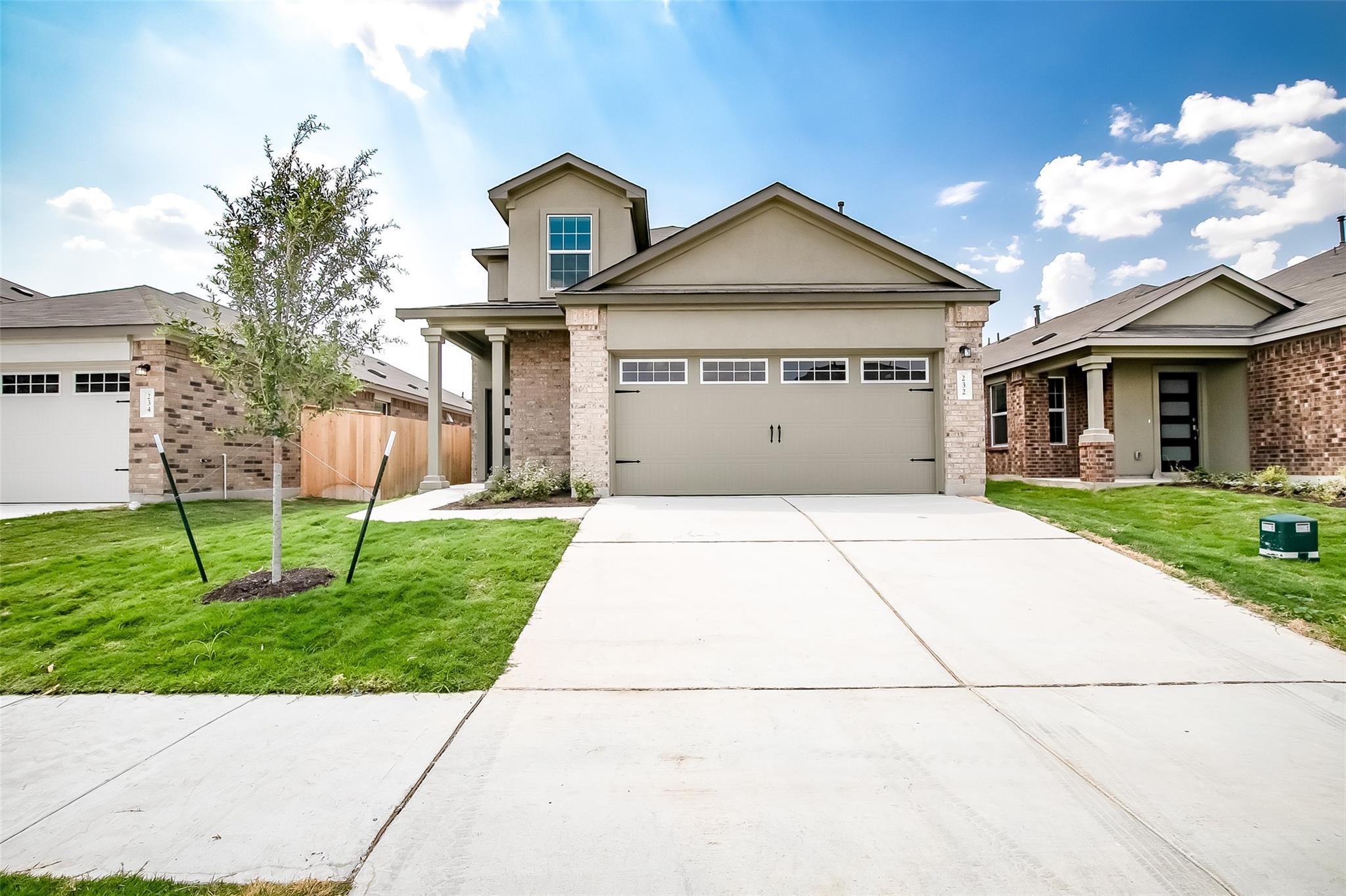 232 Canley Loop Property Photo 1