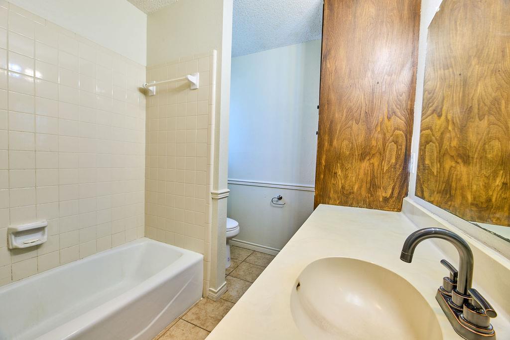 1105 Stratford Cv Property Photo 26