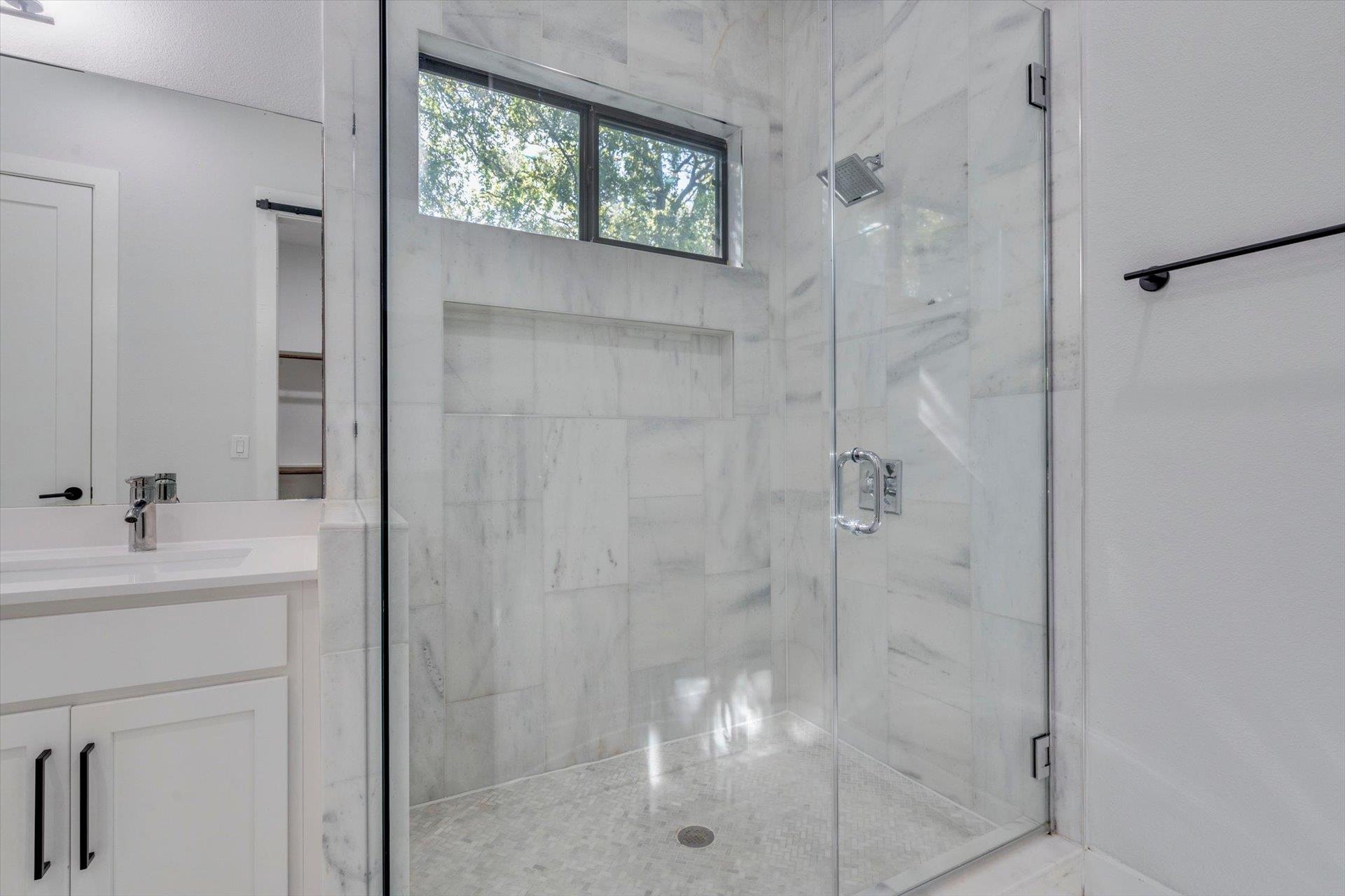302 Irma Dr #1 Property Photo 19