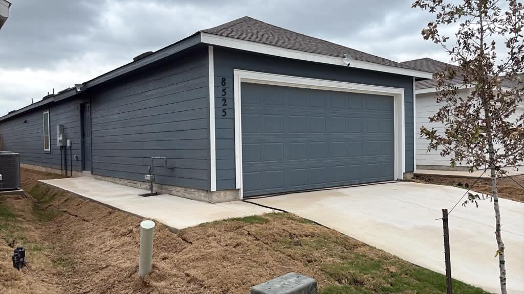 5920773 Property Photo 3