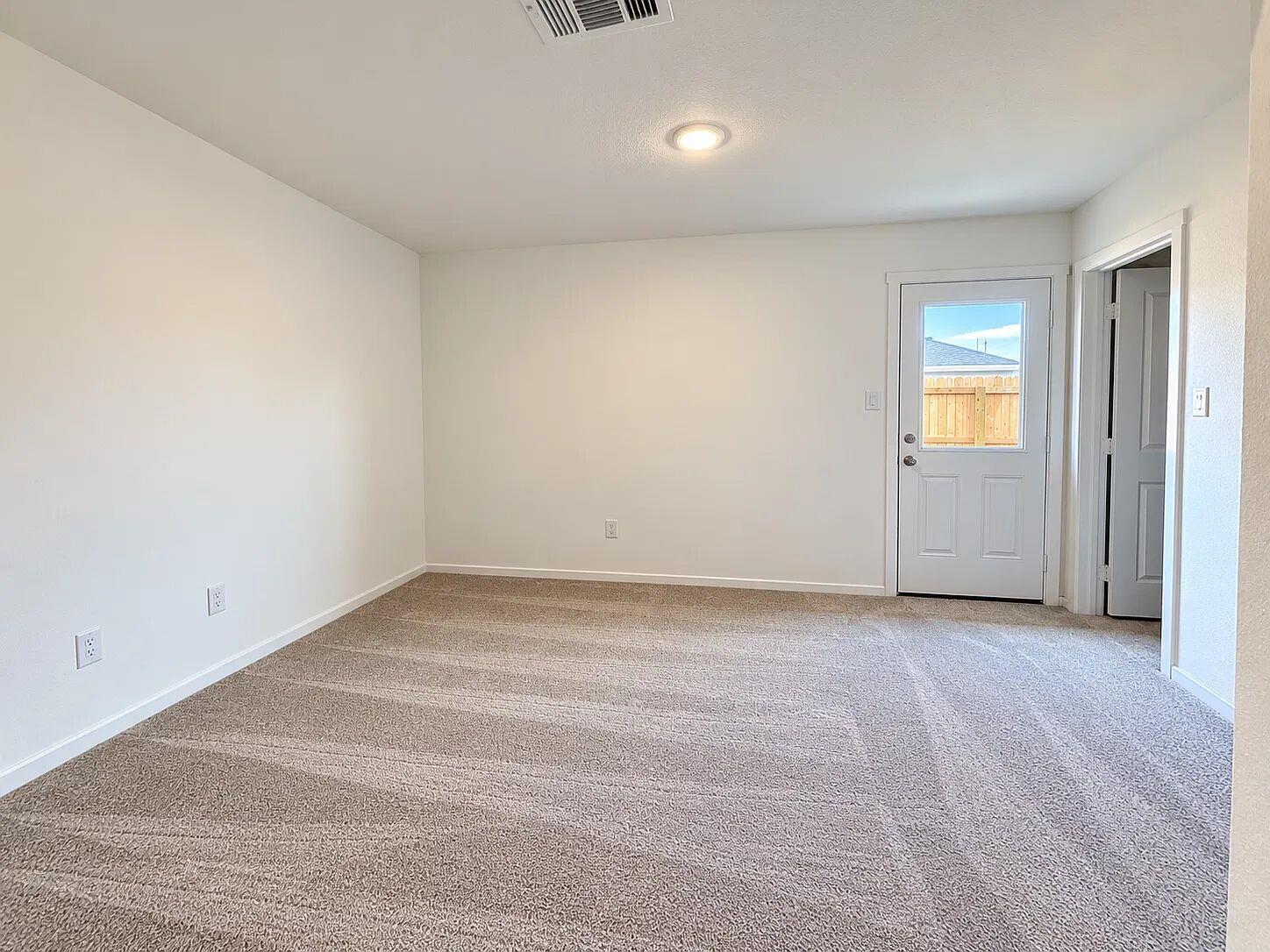 5920773 Property Photo 6