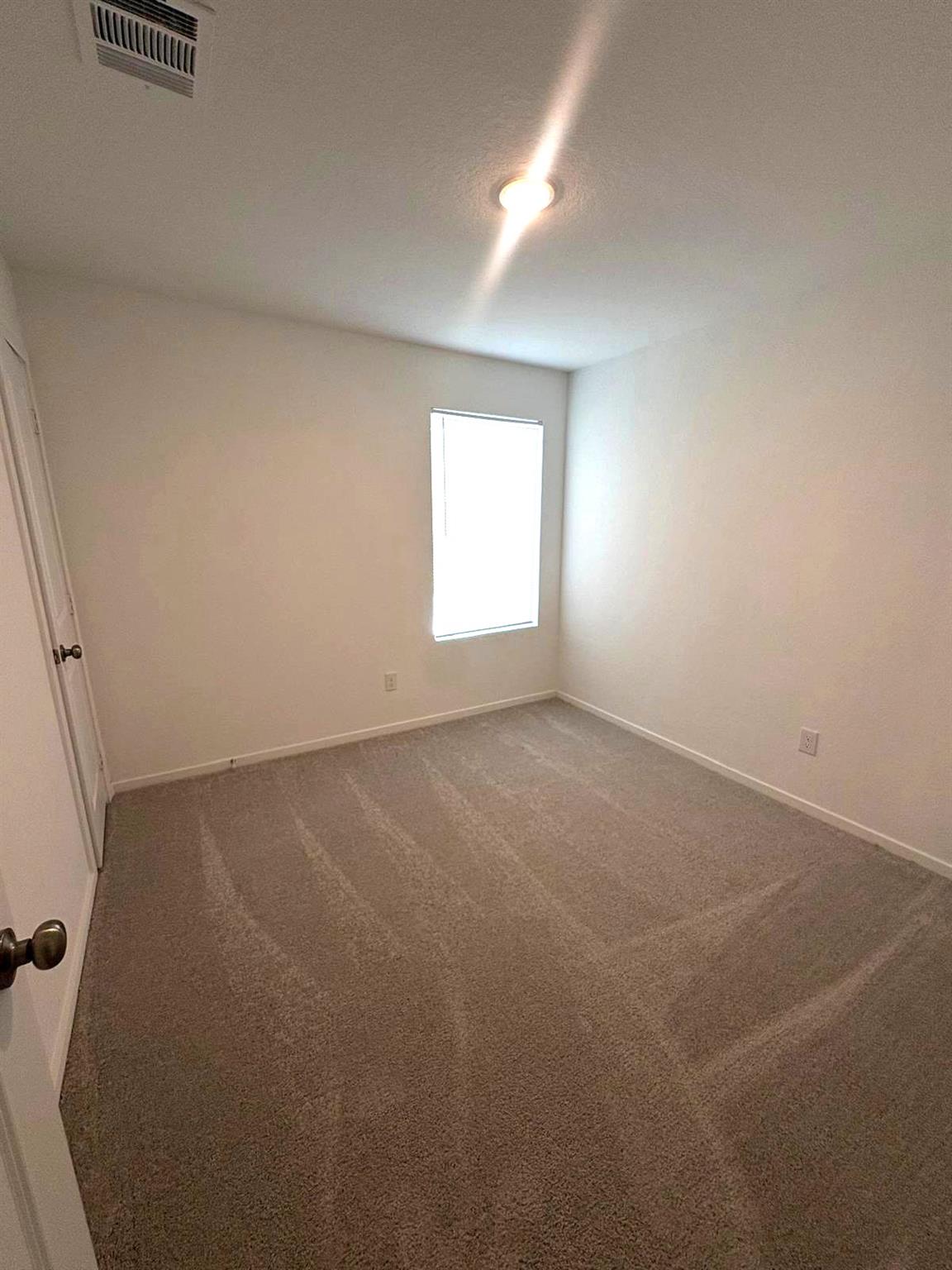 5920773 Property Photo 9
