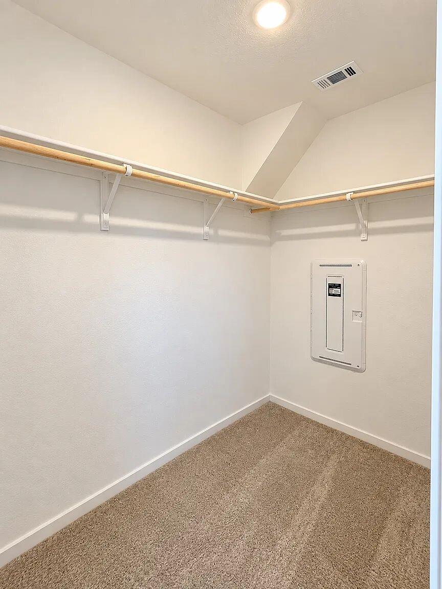 5920773 Property Photo 10