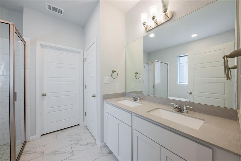 204 Cold Spring Loop Property Photo 17