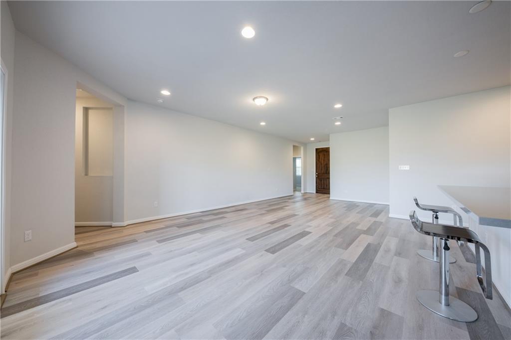 204 Cold Spring Loop Property Photo 18