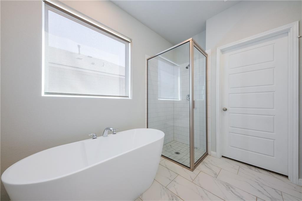 204 Cold Spring Loop Property Photo 29