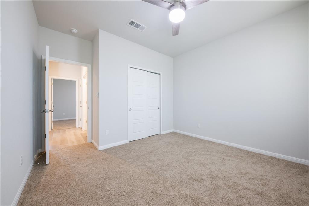 204 Cold Spring Loop Property Photo 31