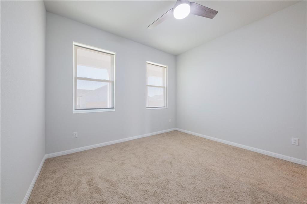204 Cold Spring Loop Property Photo 33