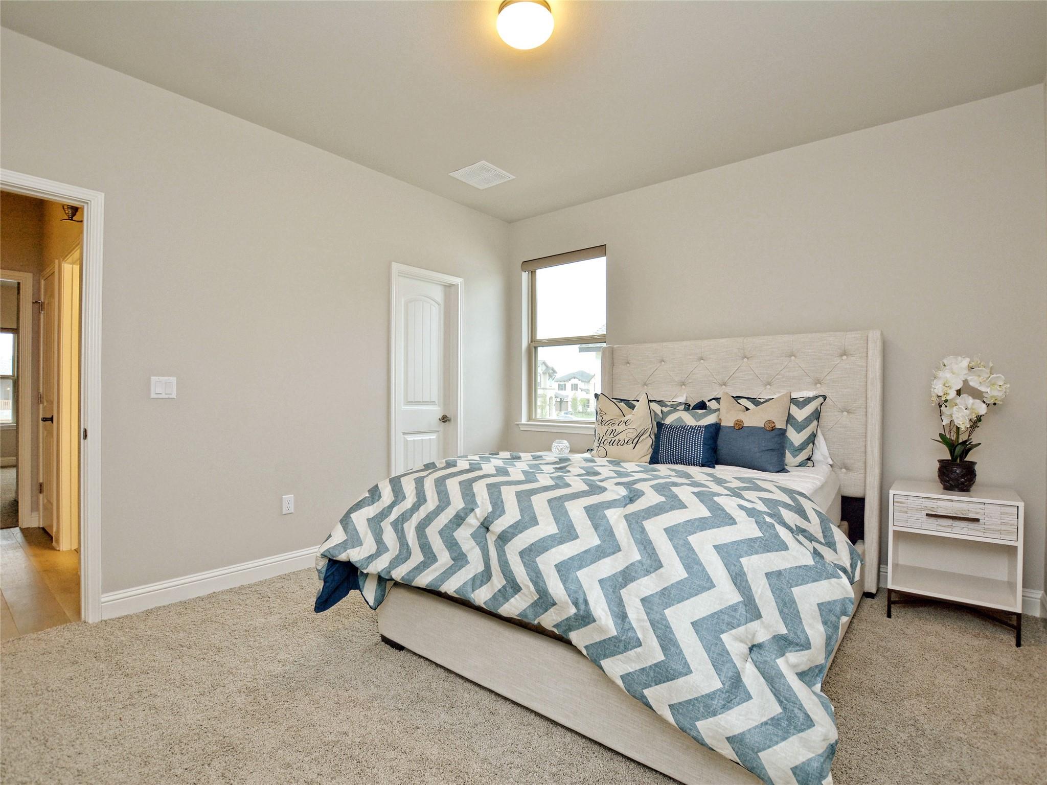 11000 Cut Plains Loop Property Photo 18