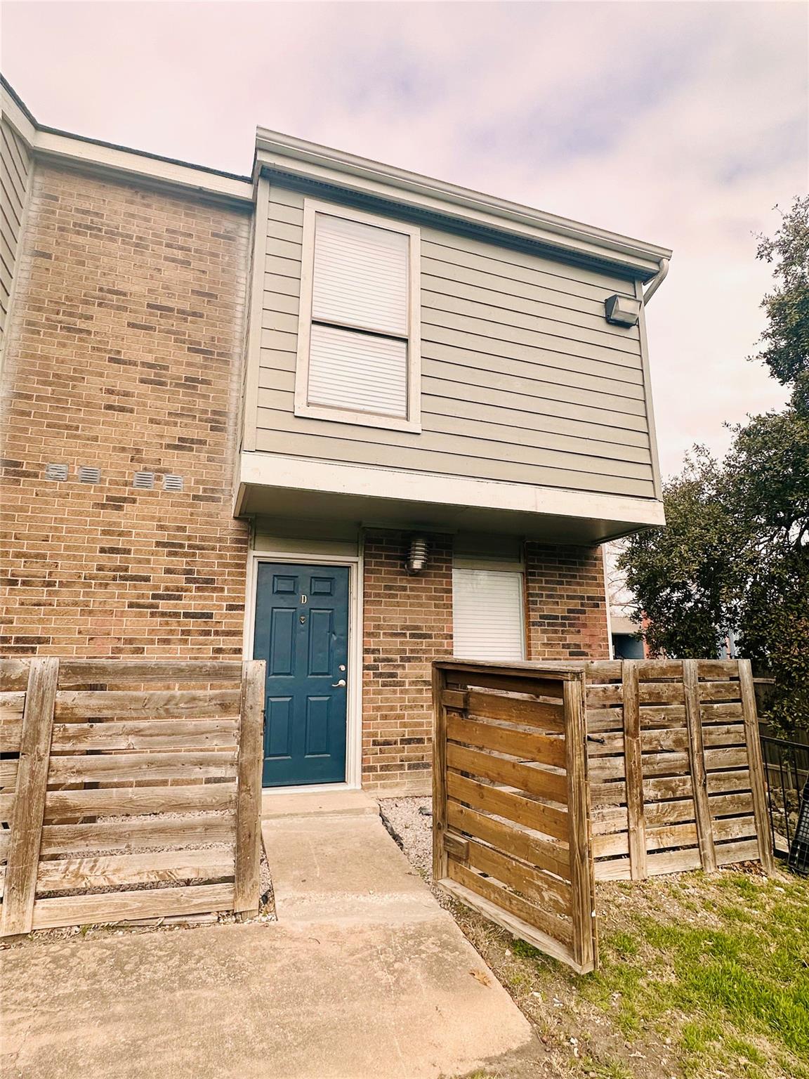 2018 W Rundberg Ln 20d Property Photo
