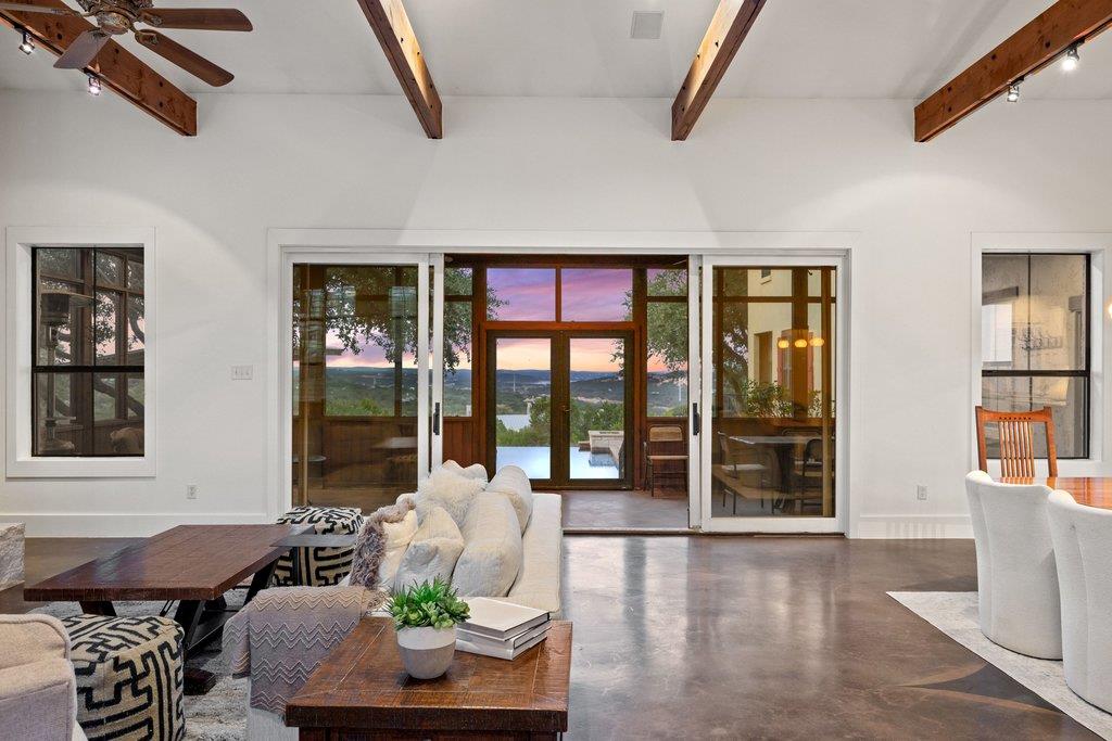 4401 Whirlwind Cv Property Photo 11