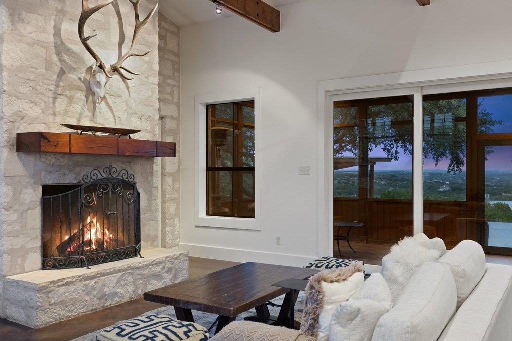 4401 Whirlwind Cv Property Photo 14