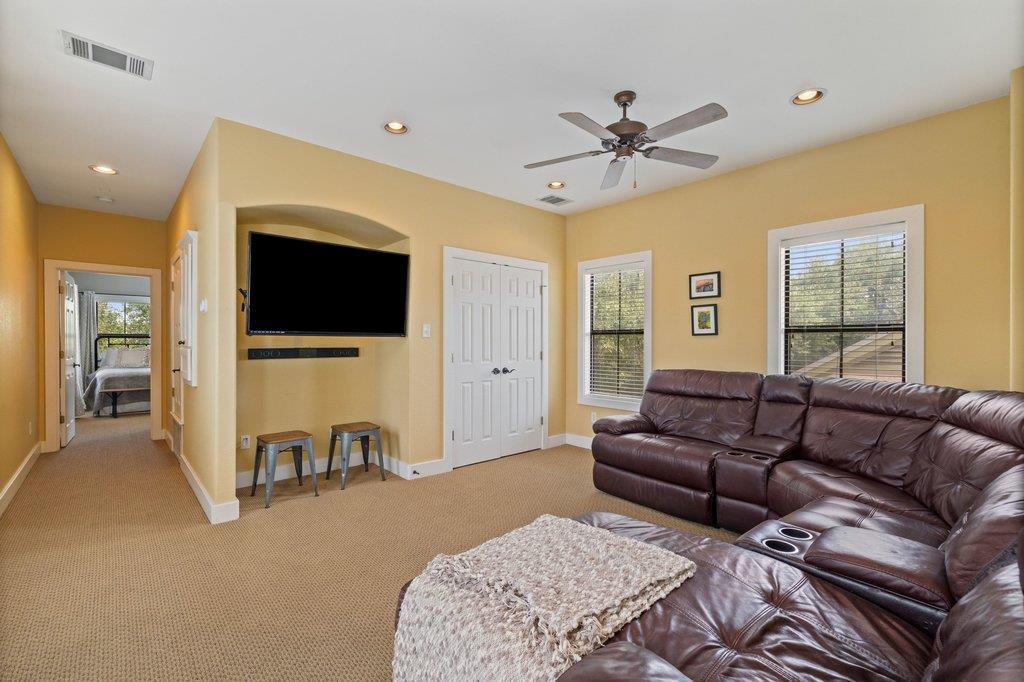 4401 Whirlwind Cv Property Photo 31