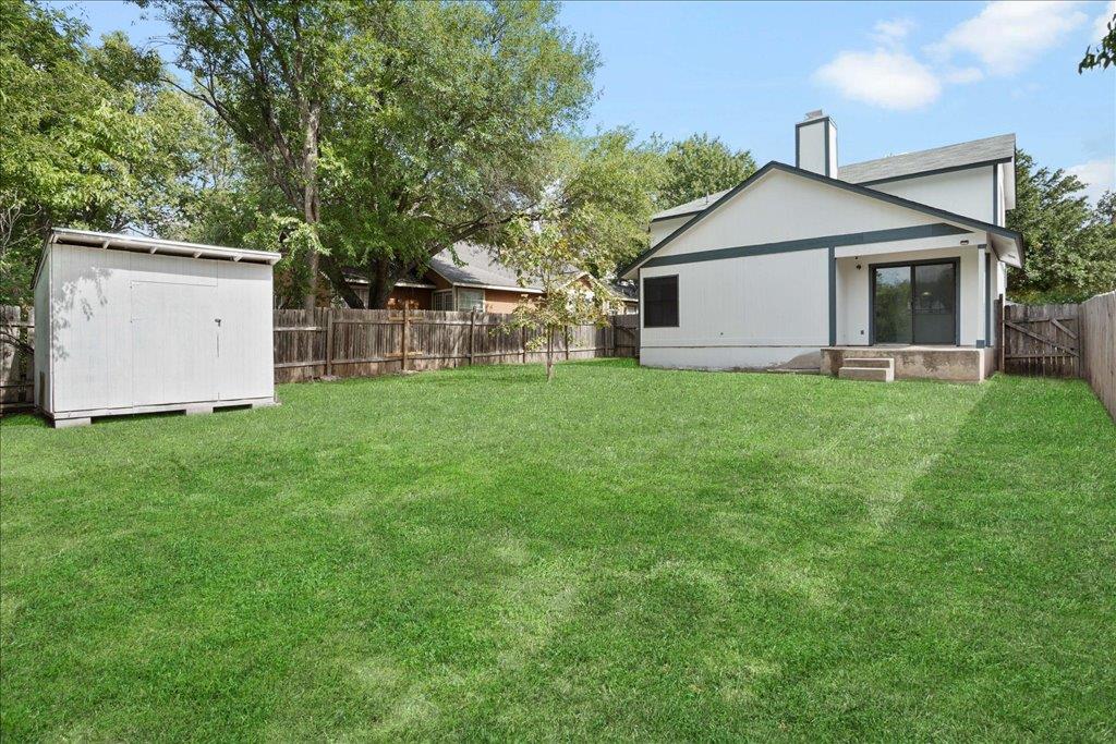 12300 Farnish Cv Property Photo 27