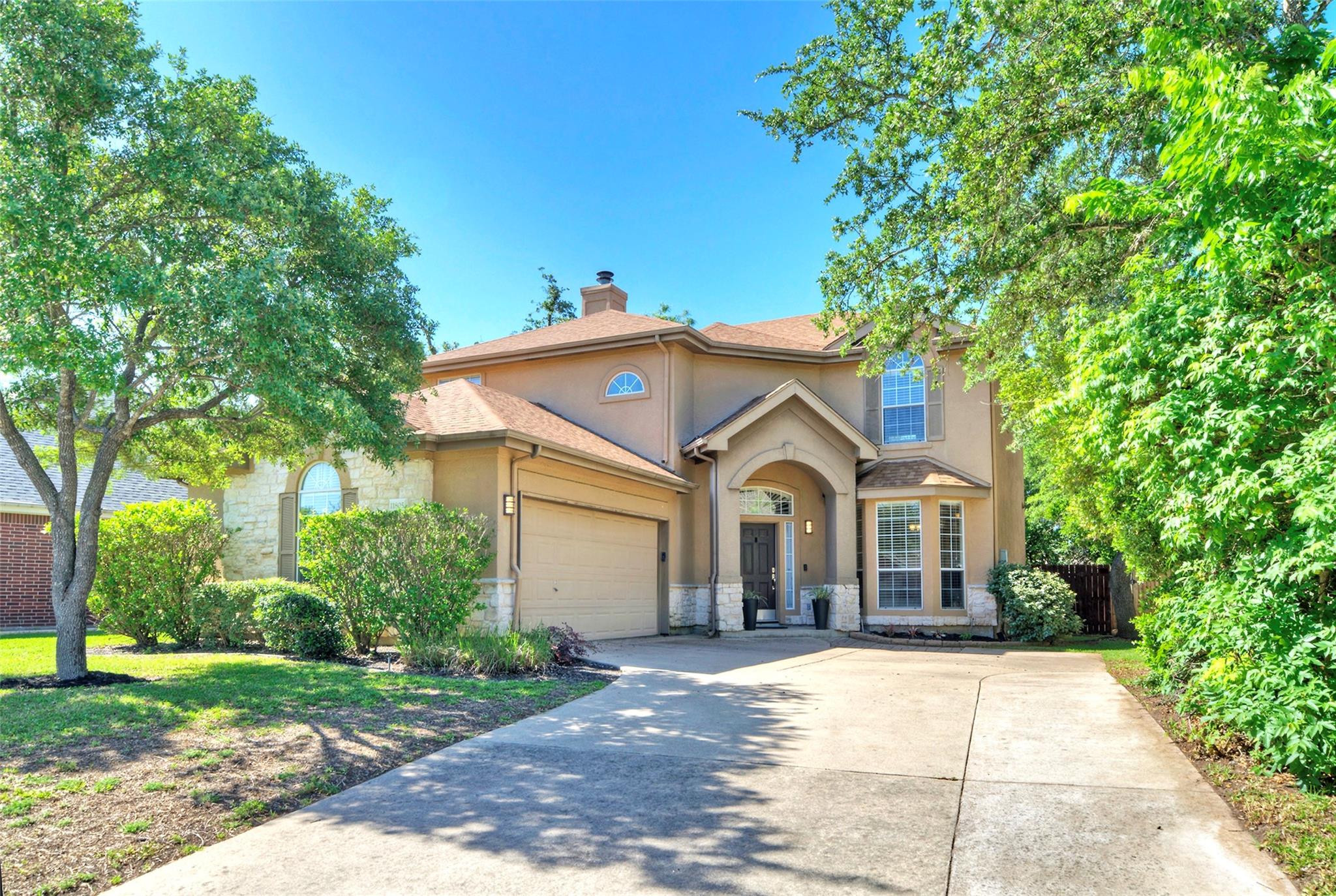 11805 Lake Stone Dr Property Photo 1