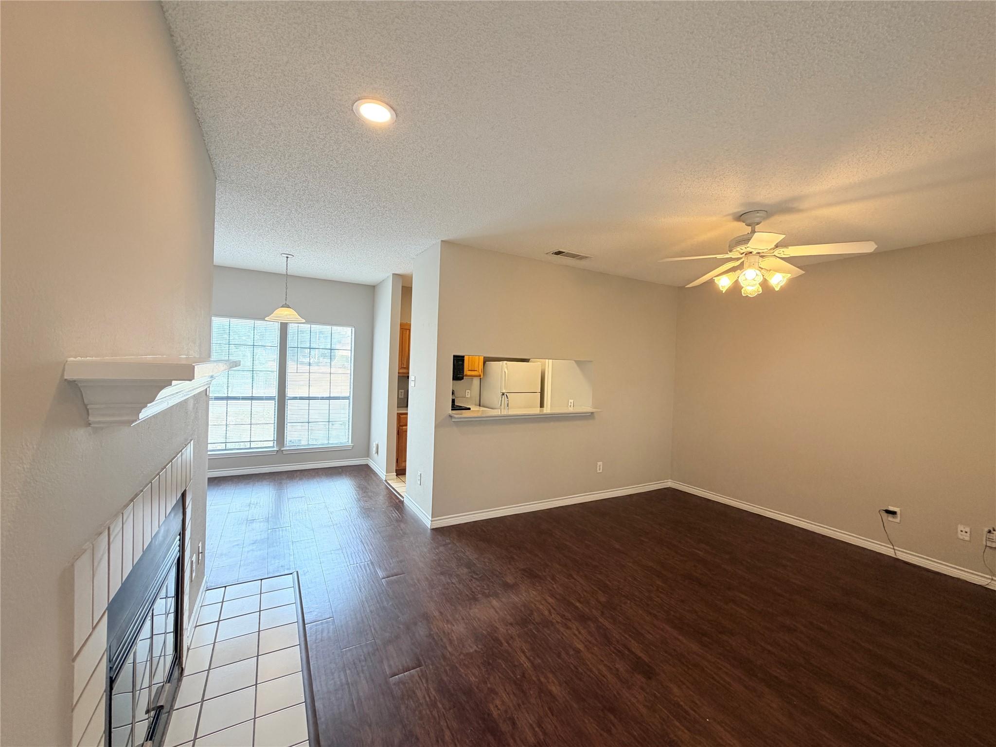 3001 Cedar St #114 Property Photo 4