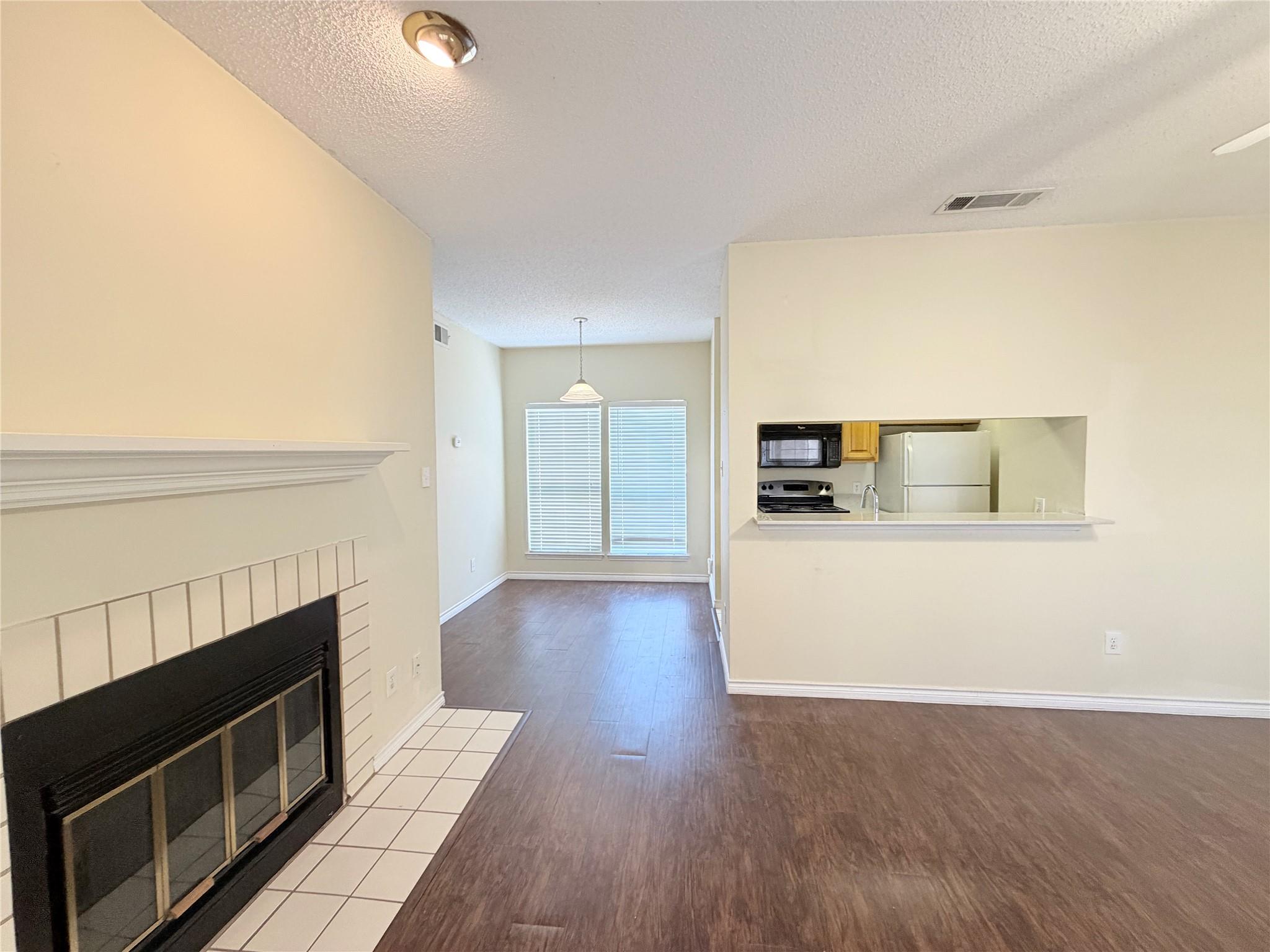 3001 Cedar St #114 Property Photo 8