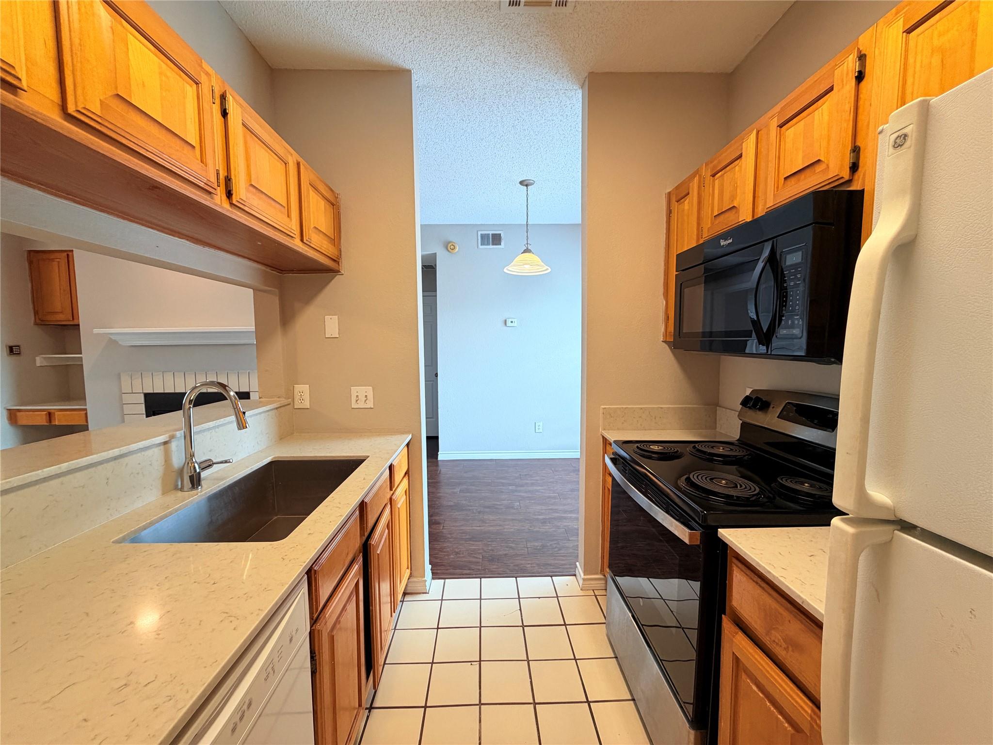 3001 Cedar St #114 Property Photo 12