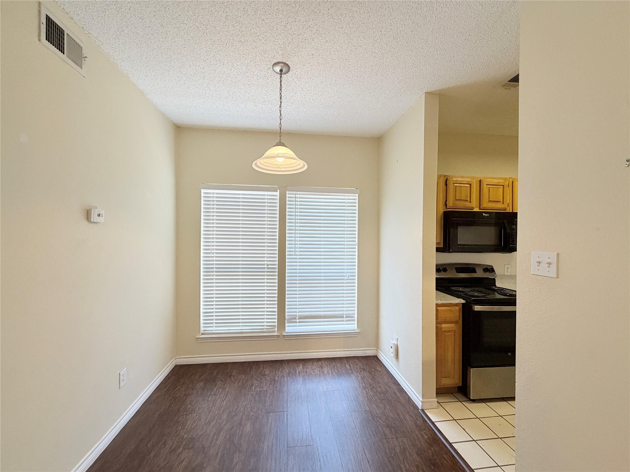 3001 Cedar St #114 Property Photo 14