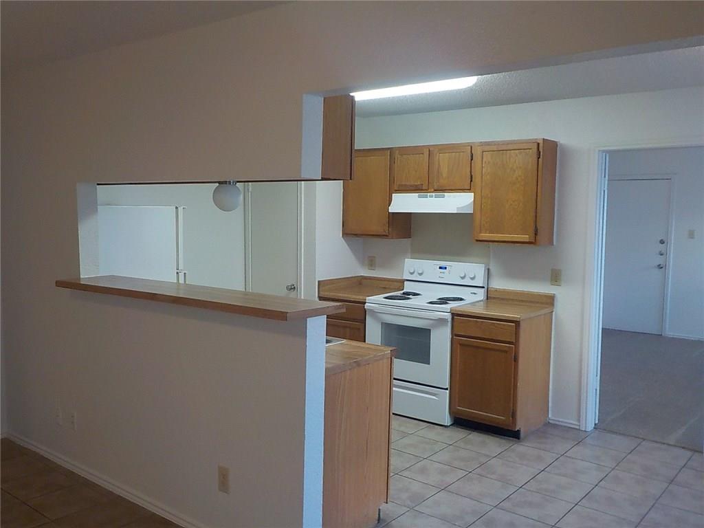 523 Cutty Trl #a Property Photo 4