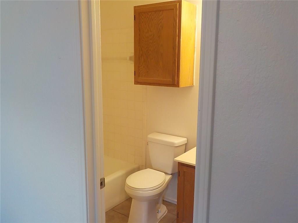 523 Cutty Trl #a Property Photo 8