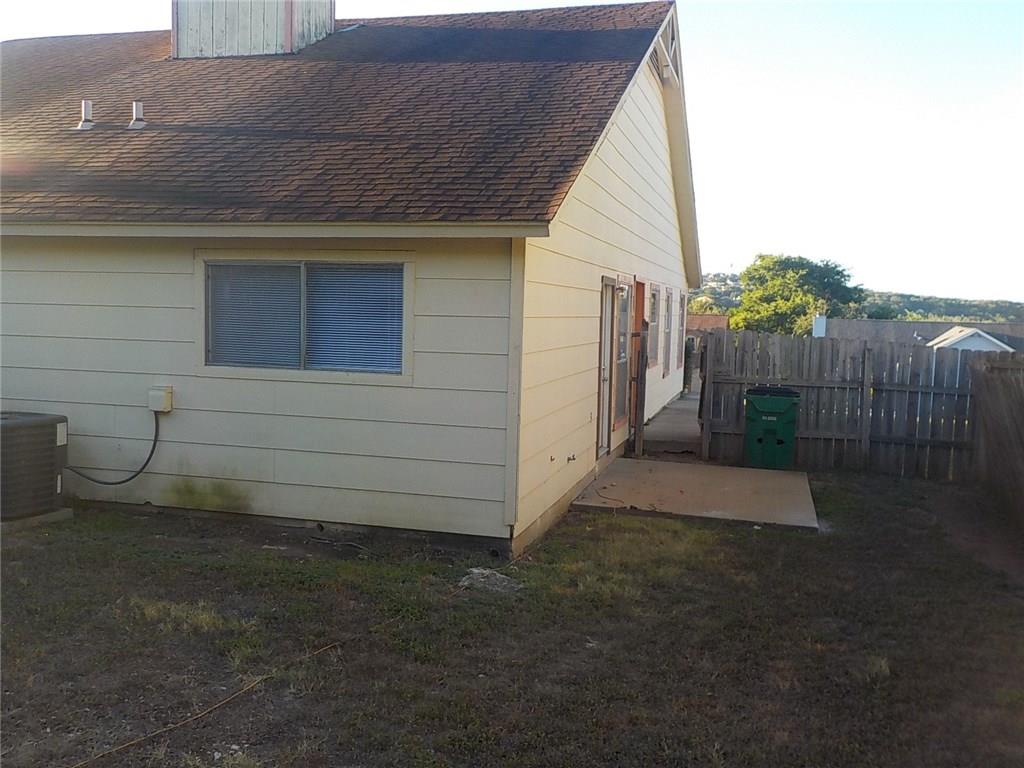 523 Cutty Trl #a Property Photo 11