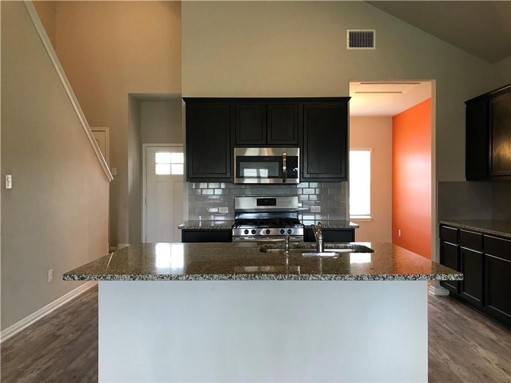 1614 Autumn Sage Ct Property Photo 5