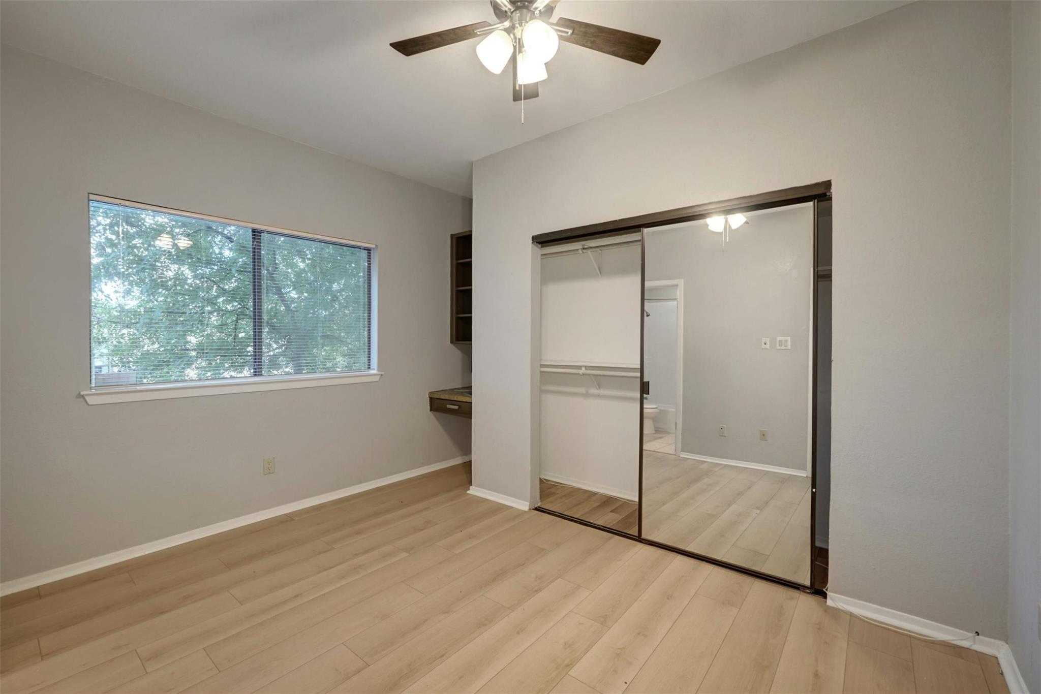 908 Poplar St #103 Property Photo 11