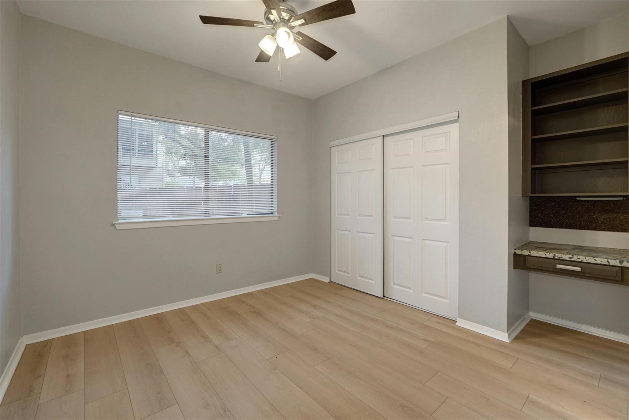 908 Poplar St #103 Property Photo 14