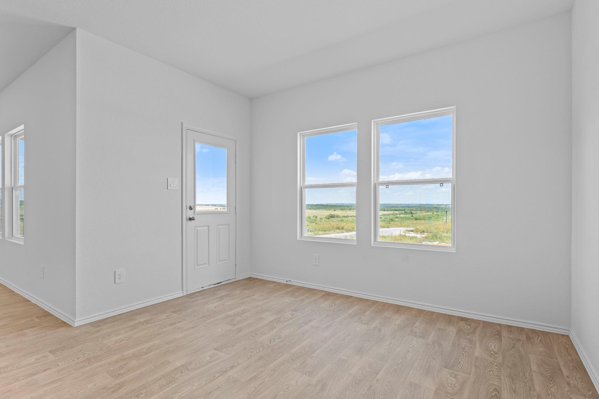 175 Arnold Loop Property Photo 12