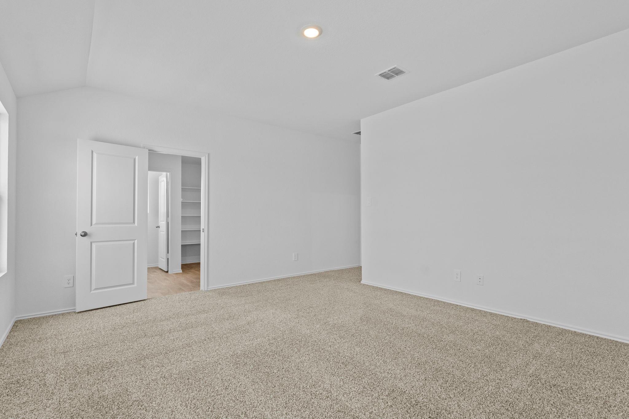 175 Arnold Loop Property Photo 17