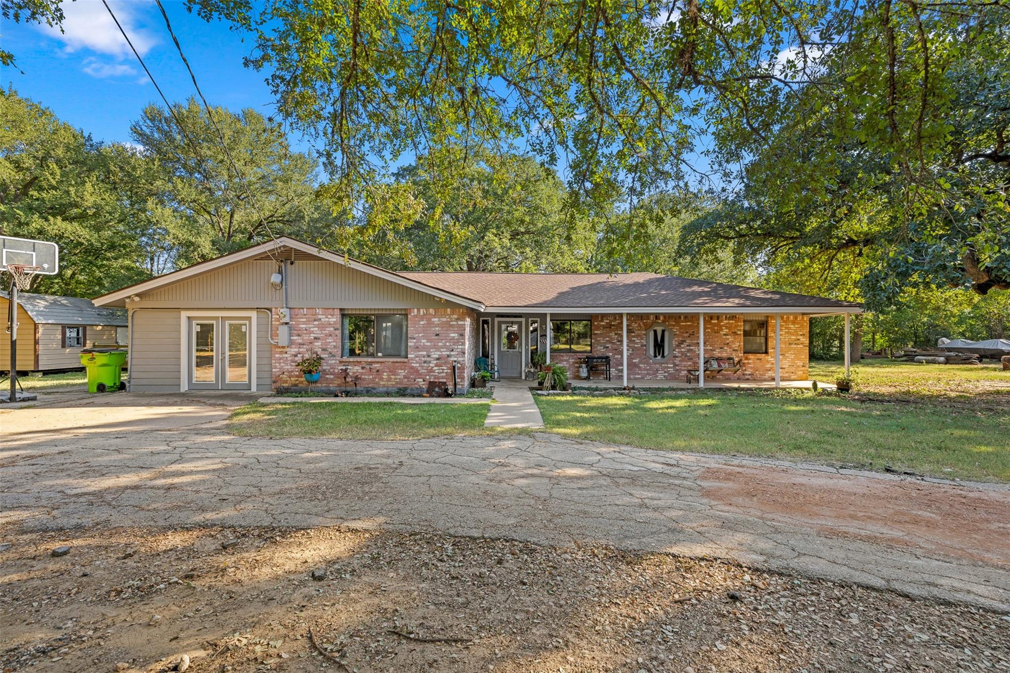 130 Green Acres Loop Property Photo 1
