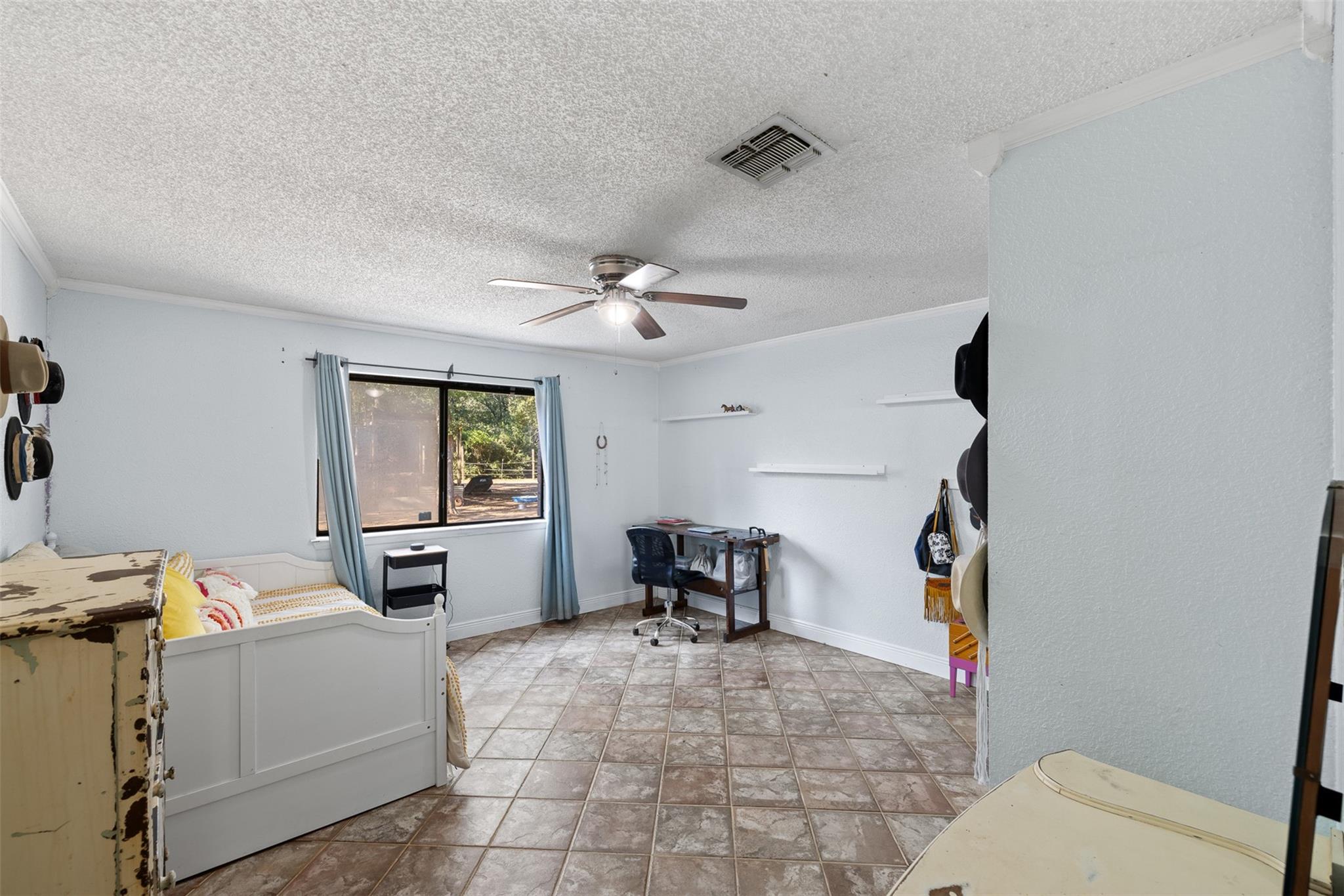 130 Green Acres Loop Property Photo 14