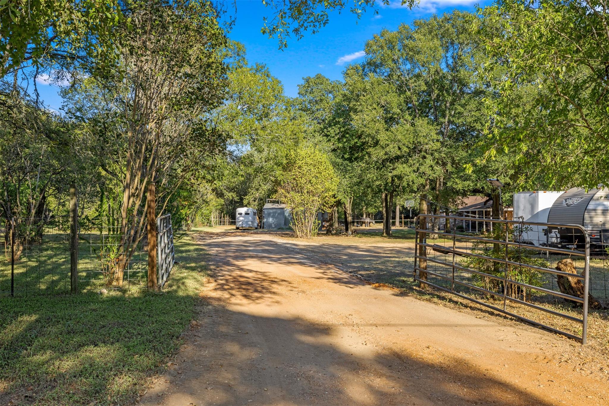 130 Green Acres Loop Property Photo 26