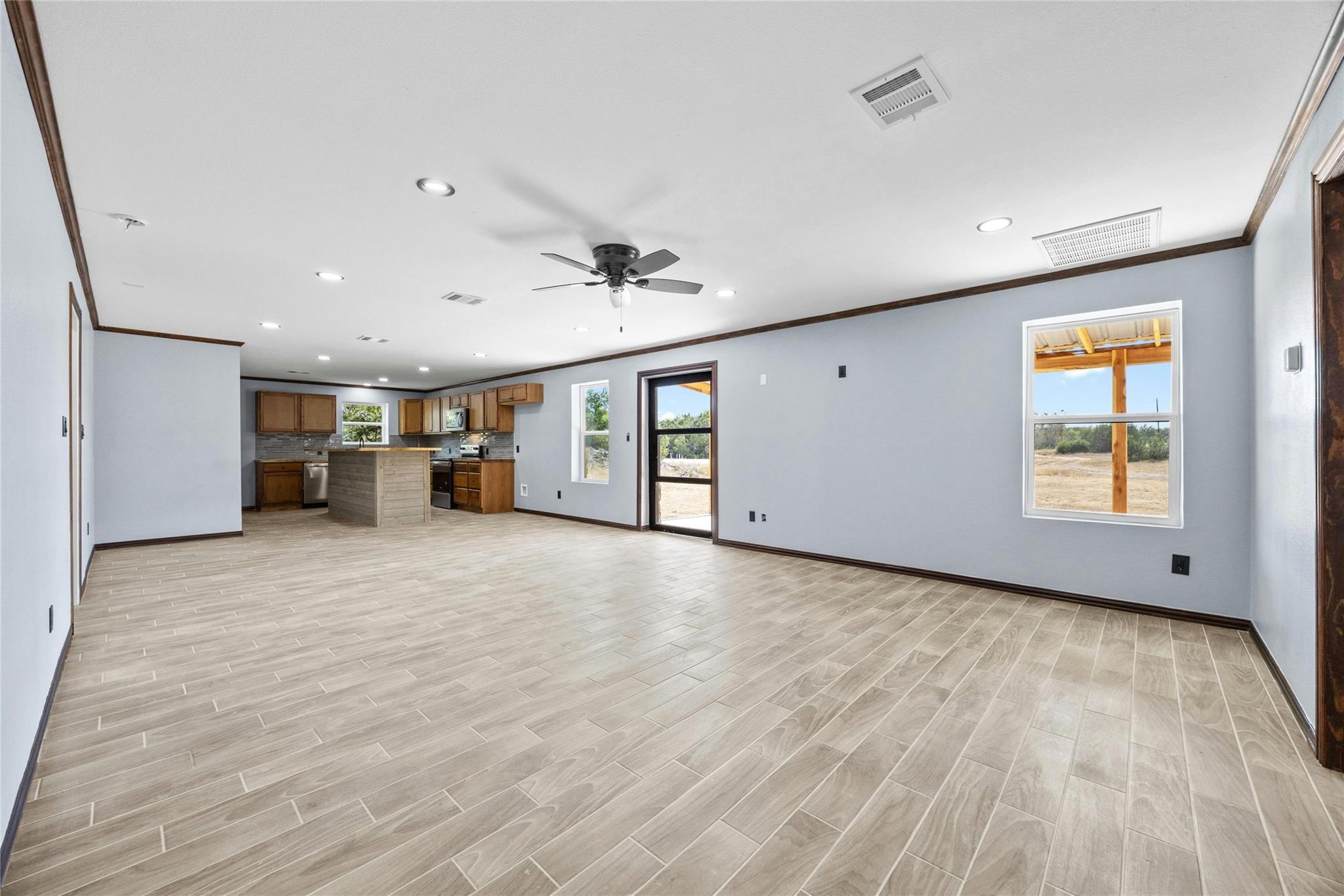 14684 Crows Ranch Rd Property Photo 6