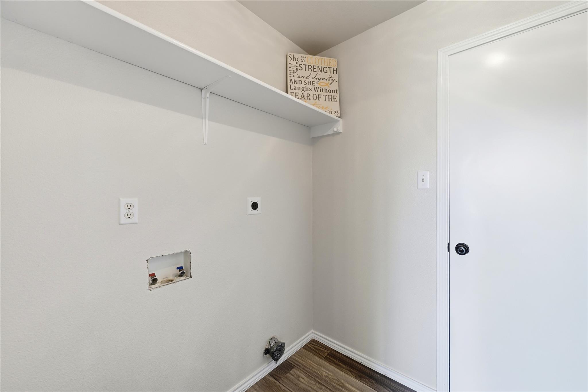 803 Margaret Lee St Property Photo 18