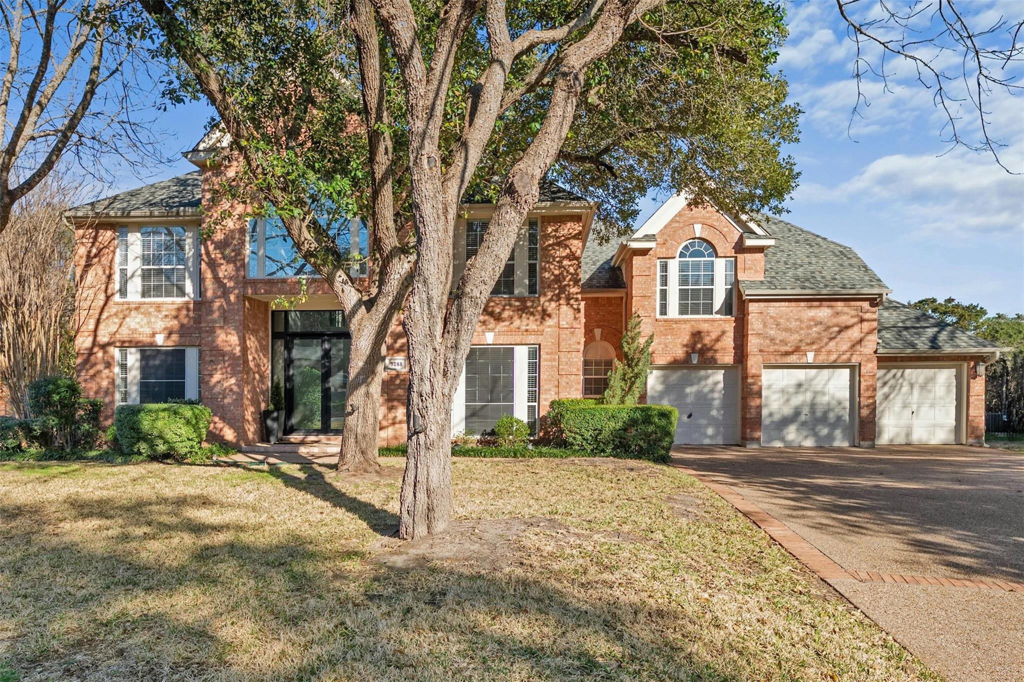 9288 Scenic Bluff Dr Property Photo 40