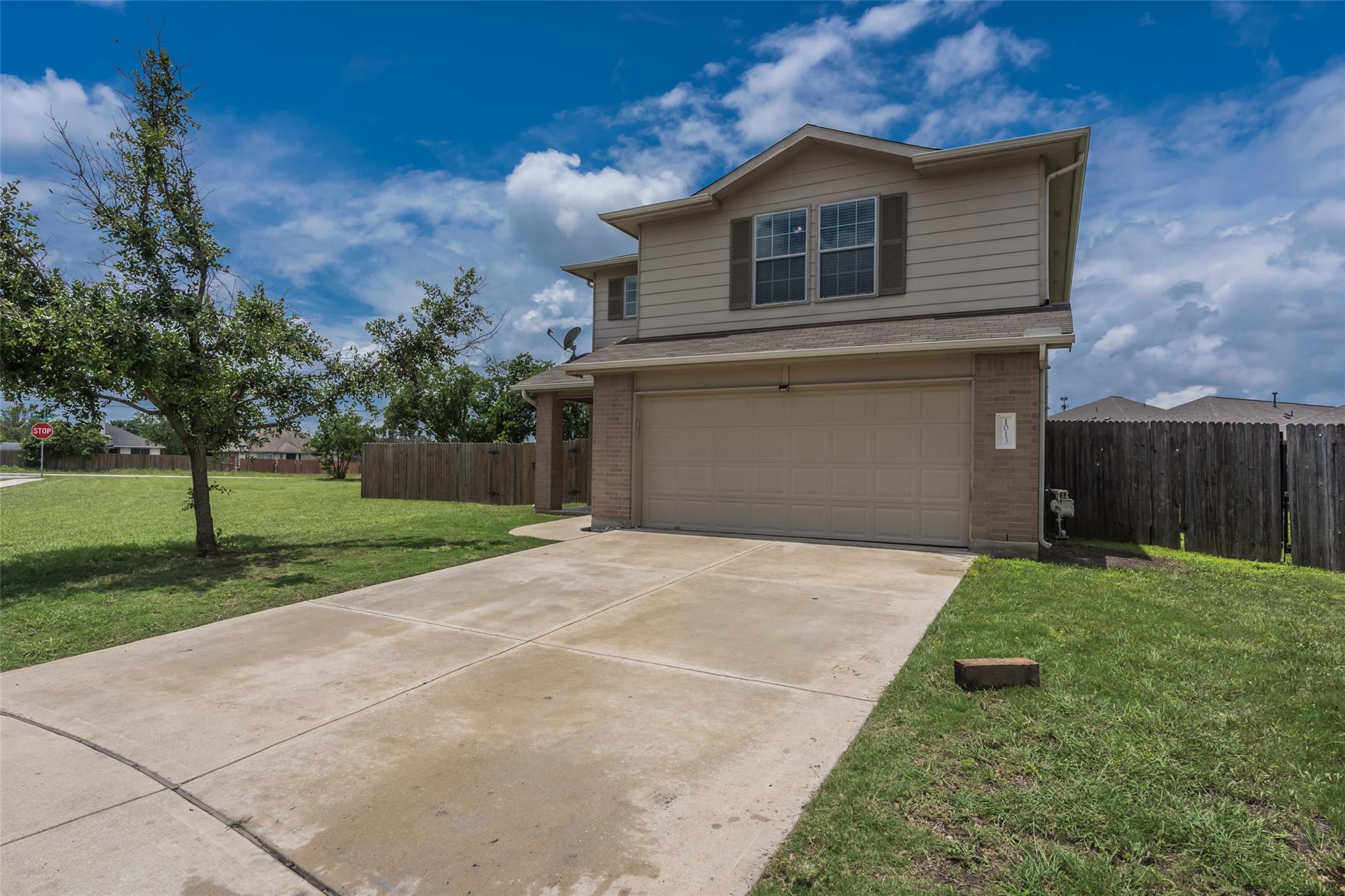 1013 Ranchero Rd Property Photo 2