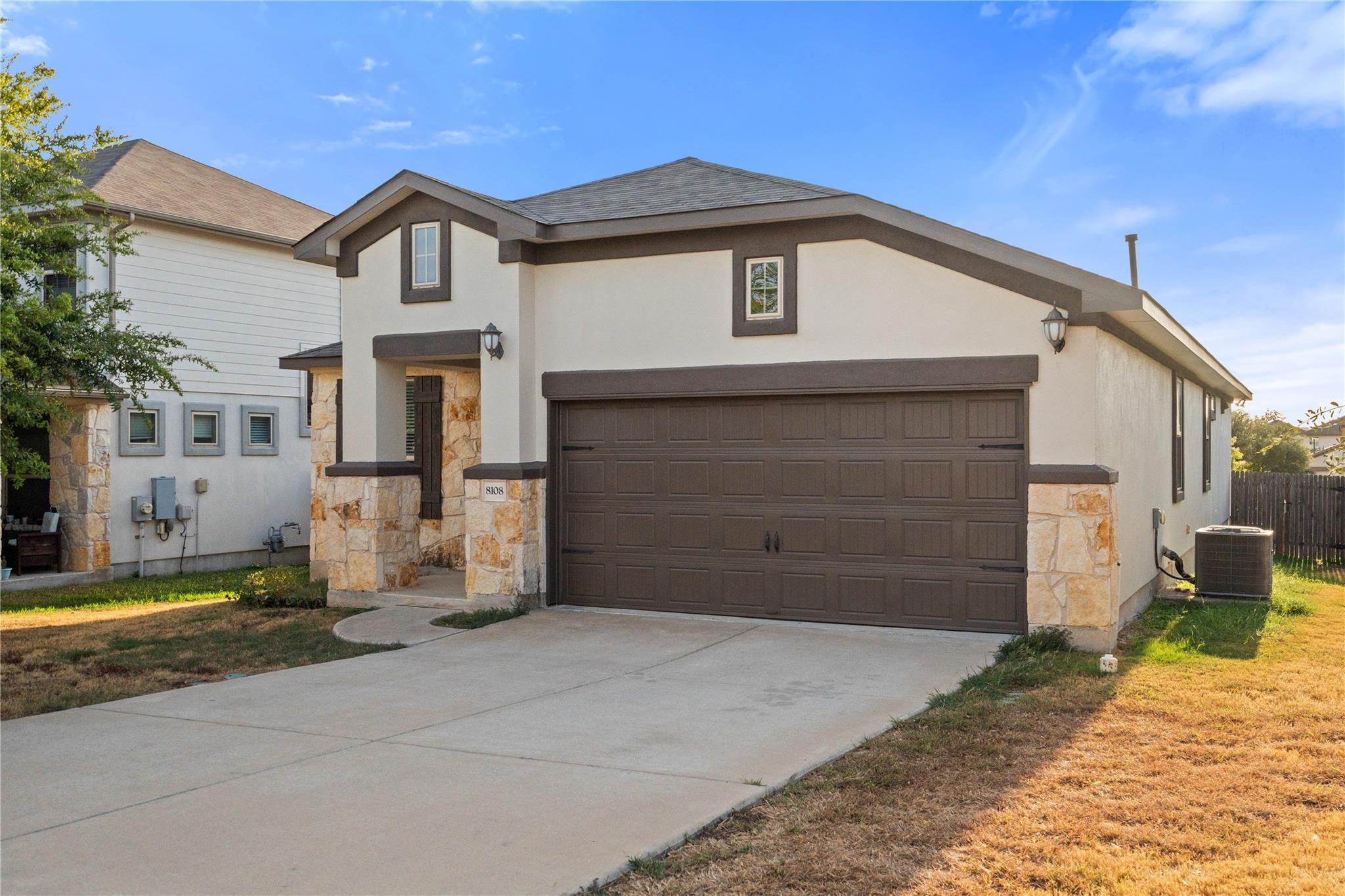 8108 Pescara Cv Property Photo 2