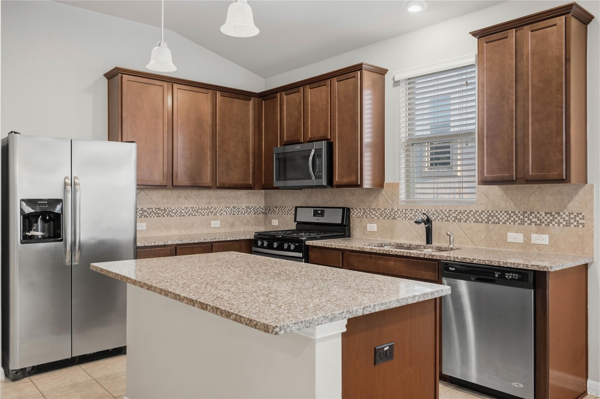 8108 Pescara Cv Property Photo 11