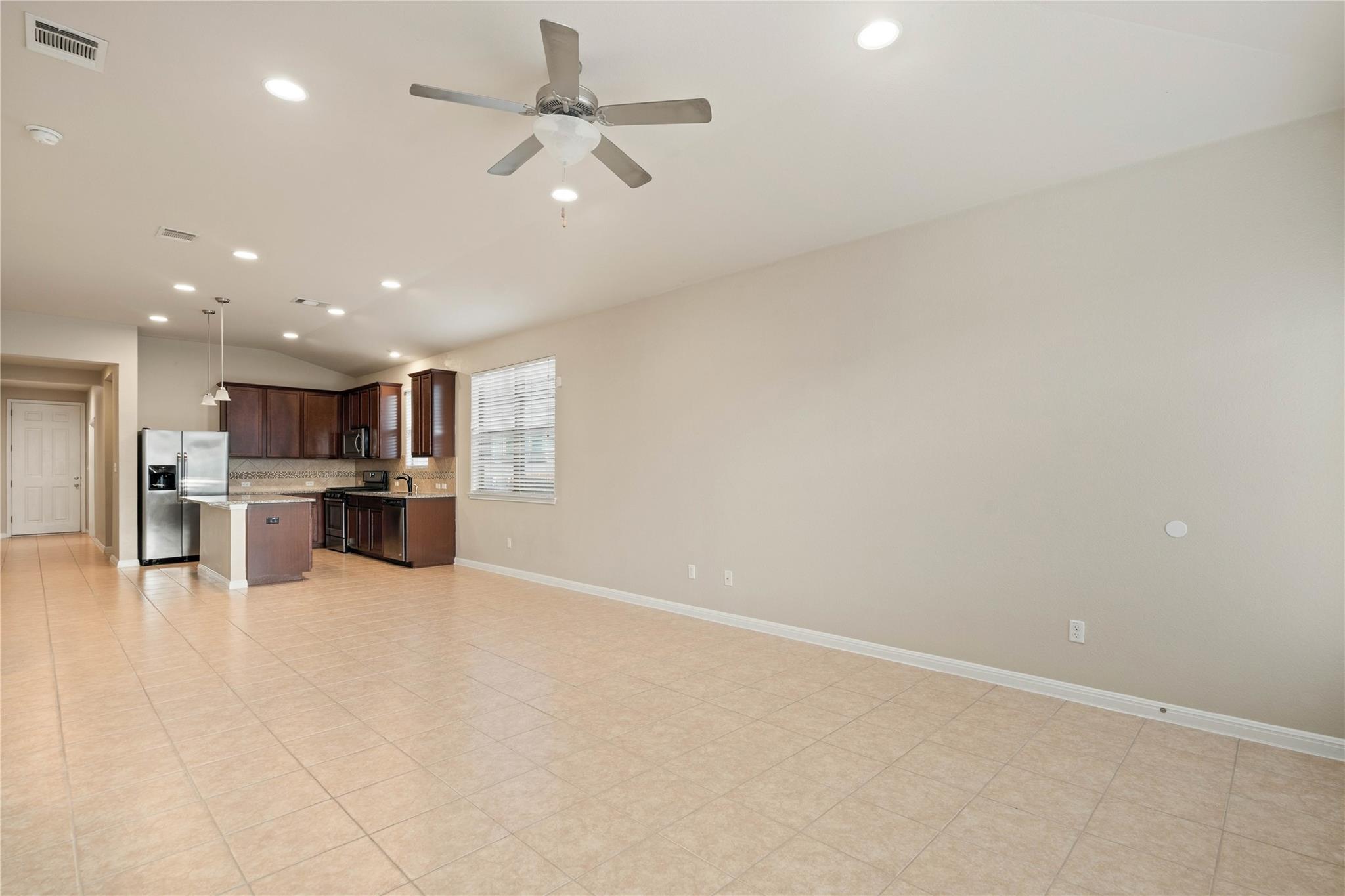 8108 Pescara Cv Property Photo 18