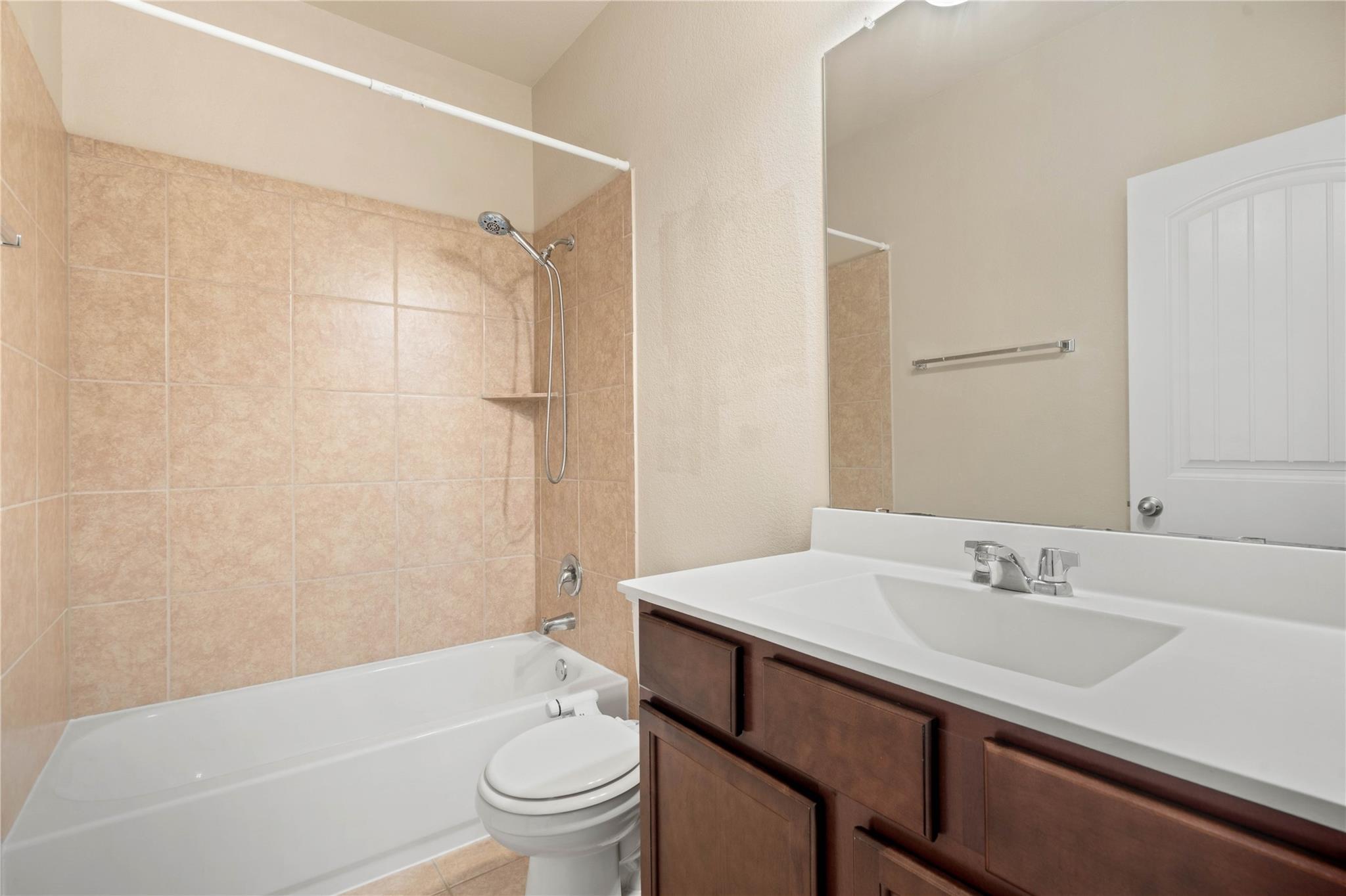 8108 Pescara Cv Property Photo 27