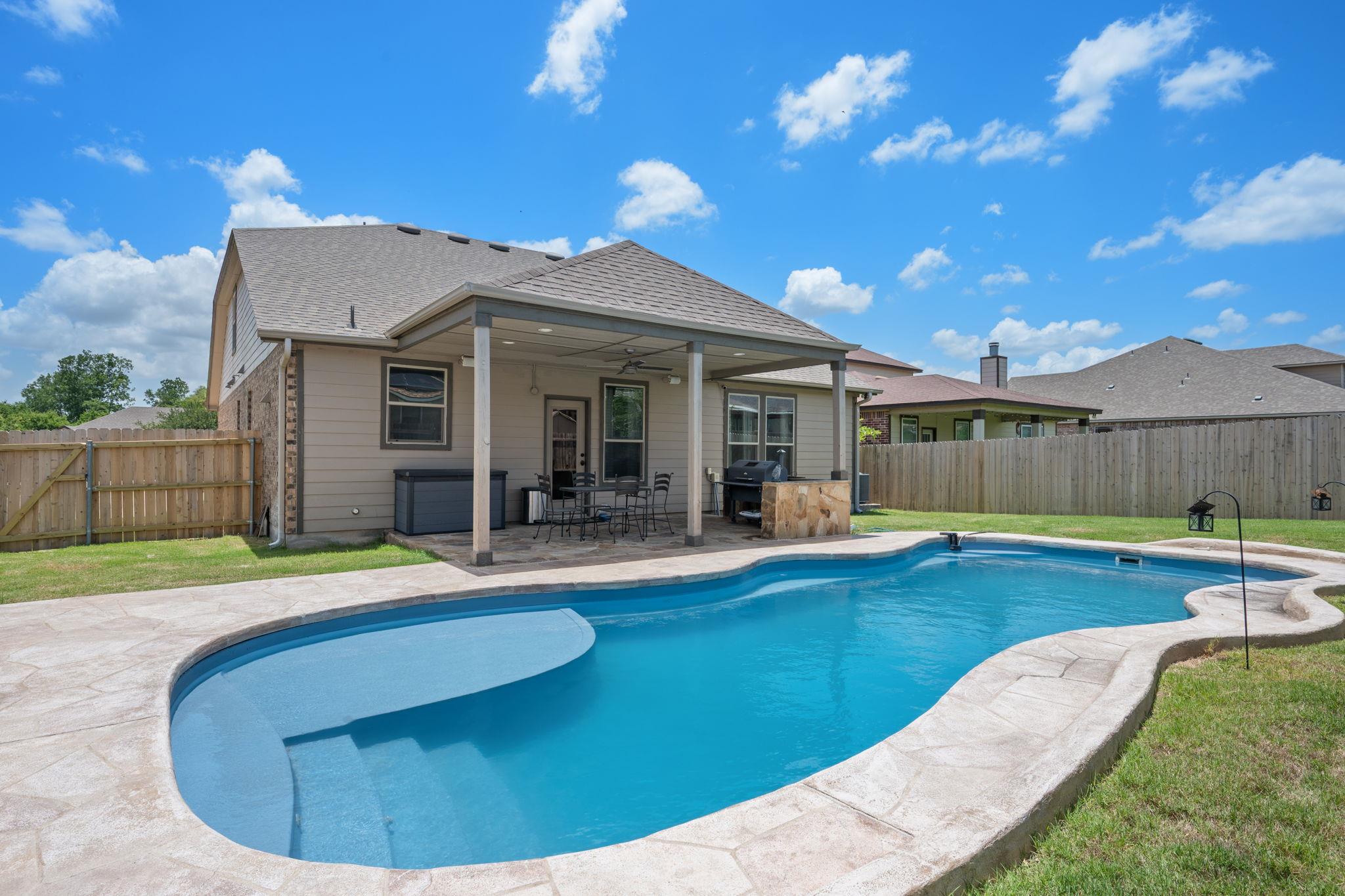 1012 Autumn Sage Way Property Photo 1