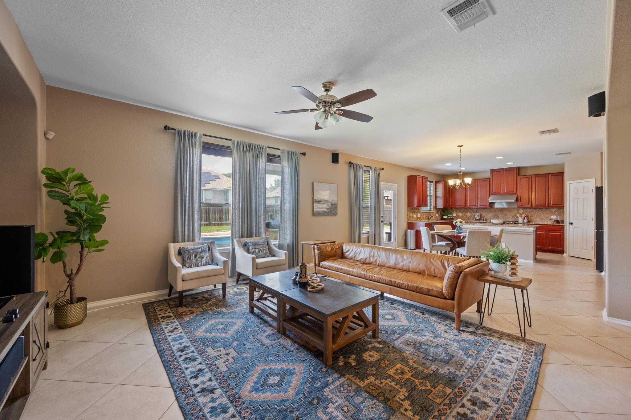 1012 Autumn Sage Way Property Photo 6