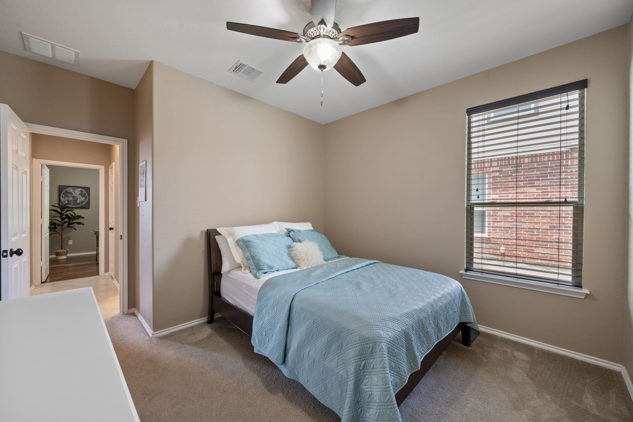 1012 Autumn Sage Way Property Photo 17
