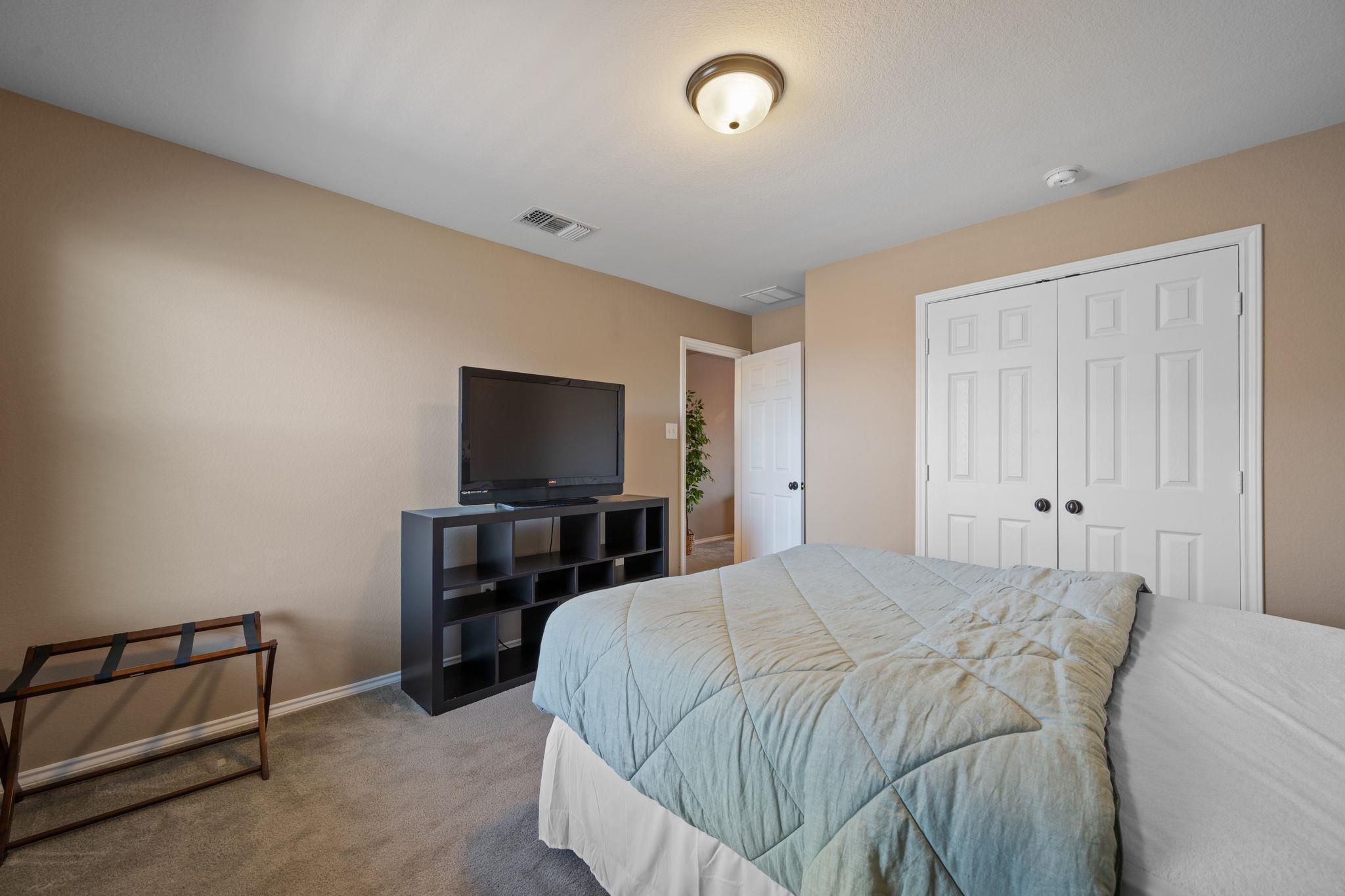 1012 Autumn Sage Way Property Photo 23