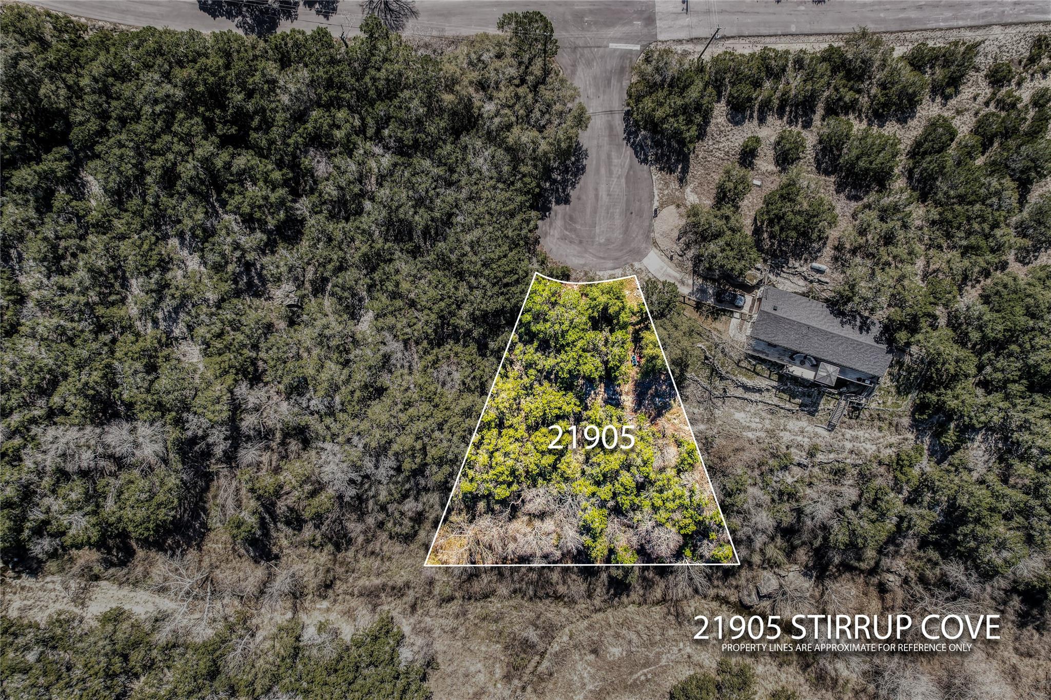 21905 Stirup Cv Property Photo 2